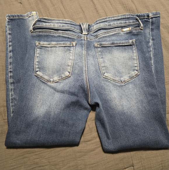 Kancan Blue Skinny Jeans with Vintage Distressed Look - Picture 5 of 6